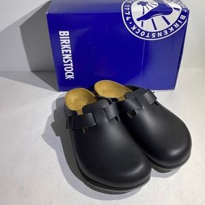 New Birkenstock Boston style . Unisex